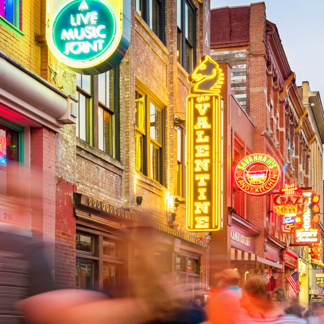 neons on broadway in nashville